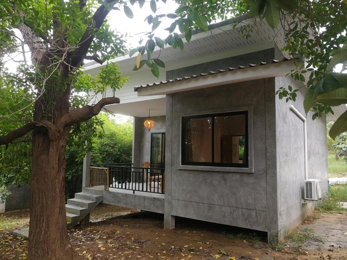 Dg House Villa Thongsala Exterior photo